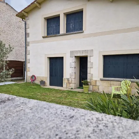 Maison Typique Royannaise Dans Un Quartier Calme 别墅 *