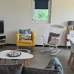 Maison Typique Royannaise Dans Un Quartier Calme
