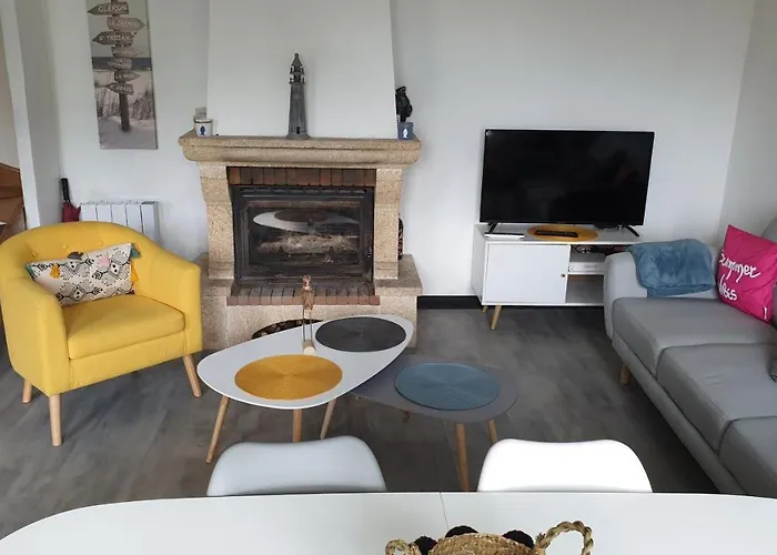 Maison Typique Royannaise Dans Un Quartier Calme * 로양